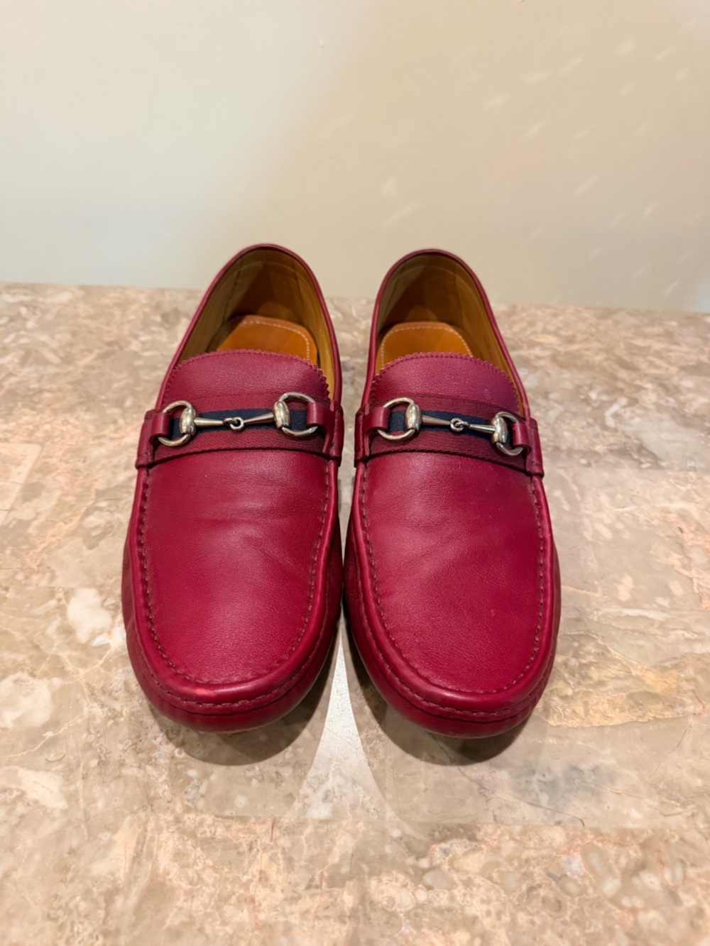 Gucci Men’s Wine Red Leather Horsebit Loafers - Picture 4 of 7